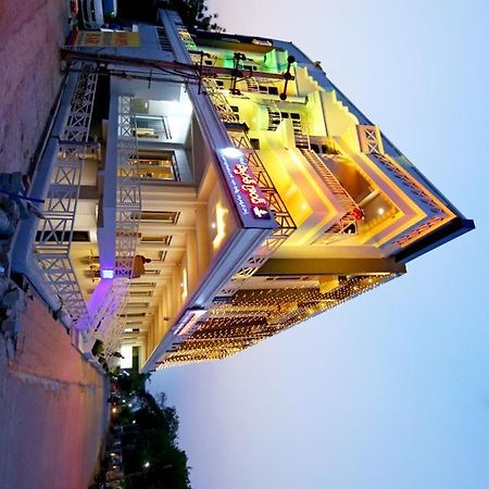 Hotel Swagath Grand Miryalaguda Miriālgūda Esterno foto