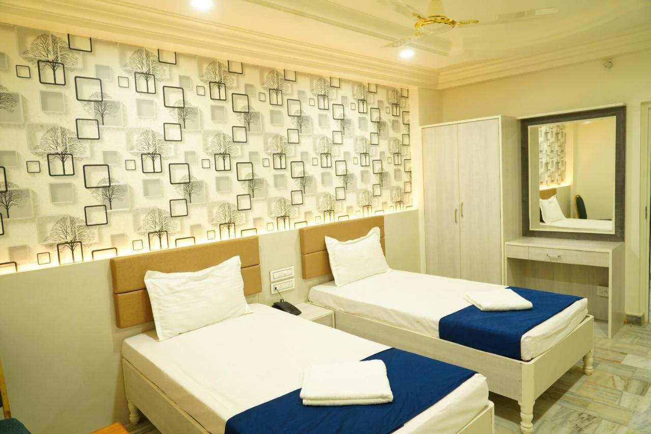 Hotel Swagath Grand Miryalaguda Miriālgūda Esterno foto